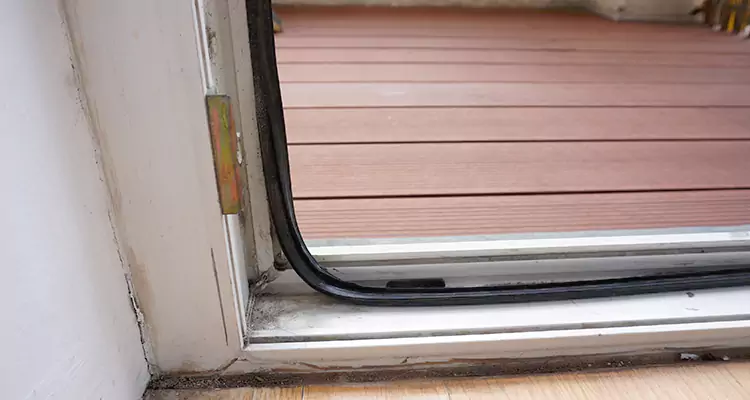 Why Choose Us for Leaking Sliding Glass Door Repair in San Carlos Park, FL?