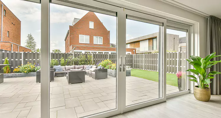 Best Sliding Screen Door Replacement Company in San Carlos Park, FL