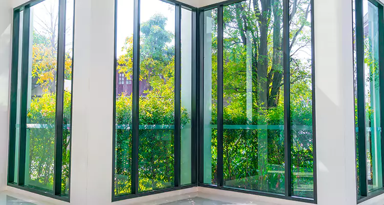 Emergency Balcony Door Glass Repair in San Carlos Park, FL