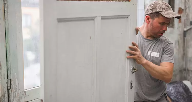 Home Front Door Replacement in San Carlos Park, FL