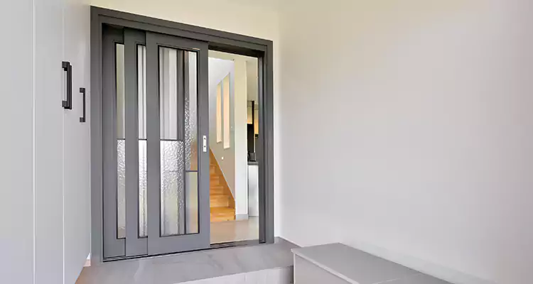 Affordable Sliding Glass Door Repair That Works in San Carlos Park, FL