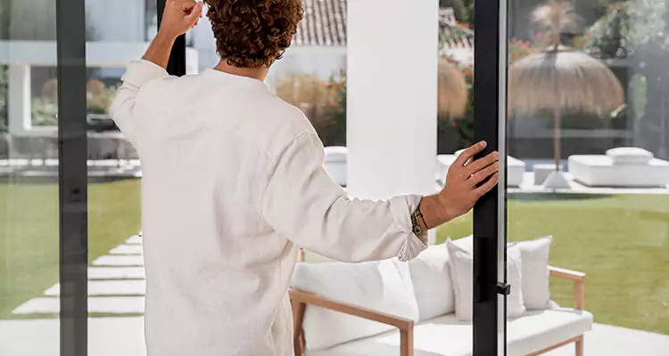 Fix Backyard Sliding Door Hard To Operate in San Carlos Park, FL
